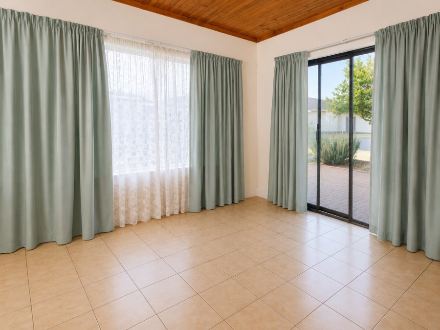 2 Bedroom Property for Sale in Roodia Free State